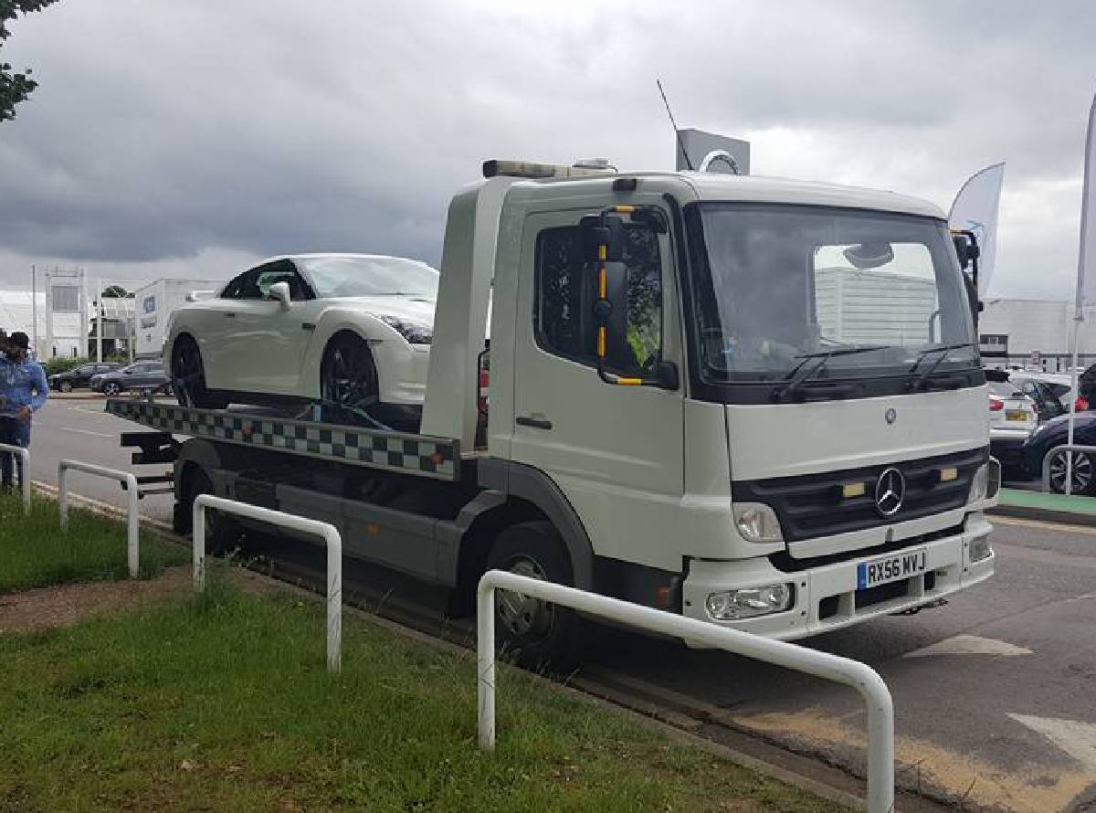 Vehicle recovery experts in Luton and Bedfordshire Vehicle recovery experts in Luton and Bedfordshire
